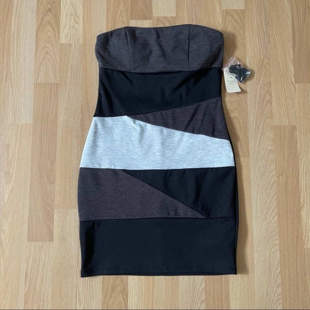 NWT - Forever 21 Strapless Dress